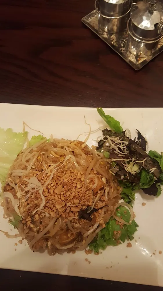 Pad Thai with Tofu